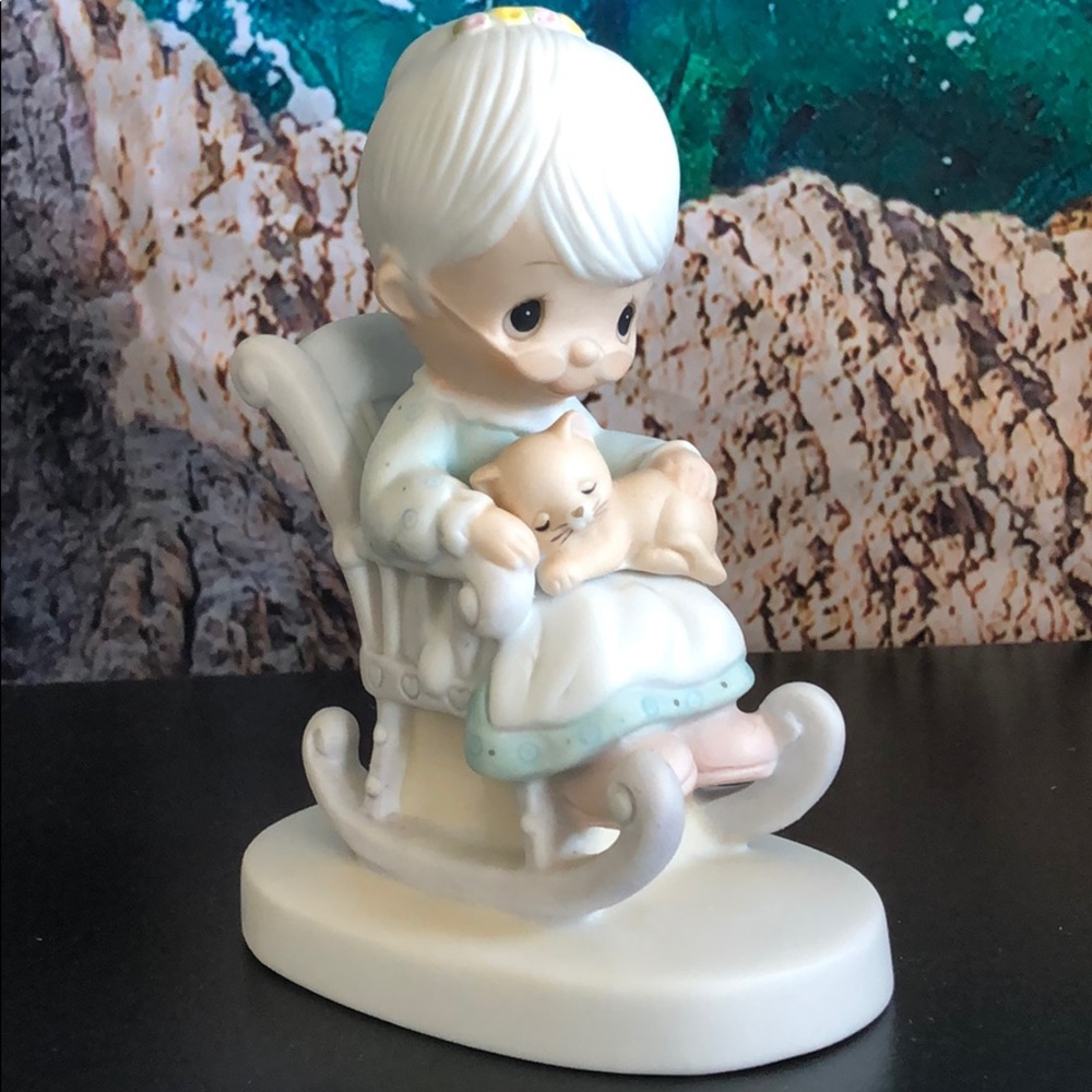 Precious Moments Collectible Figurine